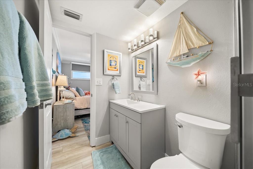 8750 Midnight Pass Road, Unit 501 Sarasota, FL 34242 - Photo 16 of 48