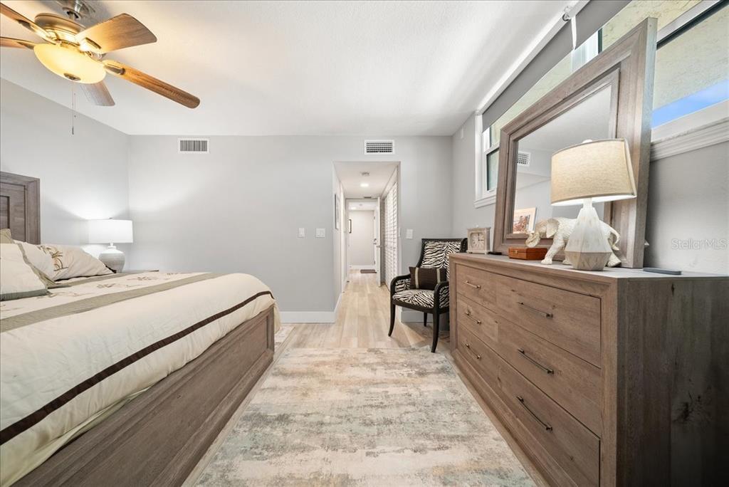 8750 Midnight Pass Road, Unit 501 Sarasota, FL 34242 - Photo 10 of 48