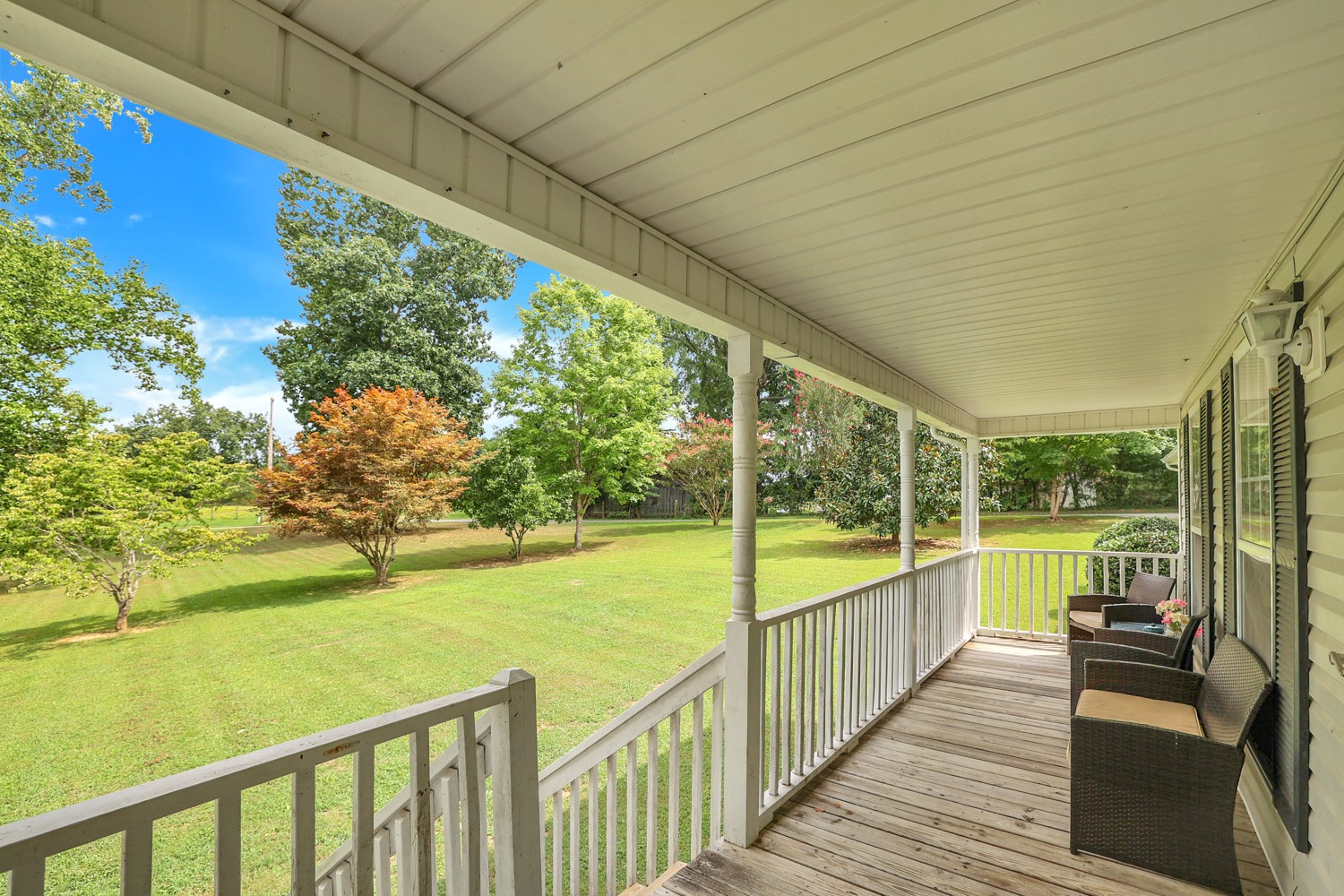 1064 Fannie Nicholson Road Chapmansboro, TN 37035 - Photo 3 of 45 Gallery Image 3