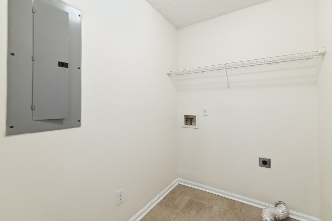 1064 Fannie Nicholson Road Chapmansboro, TN 37035 - Photo 33 of 45 Gallery Image 33