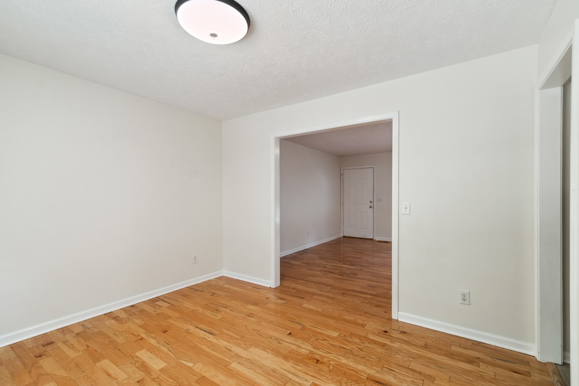 1064 Fannie Nicholson Road Chapmansboro, TN 37035 - Photo 10 of 45 Gallery Image 10