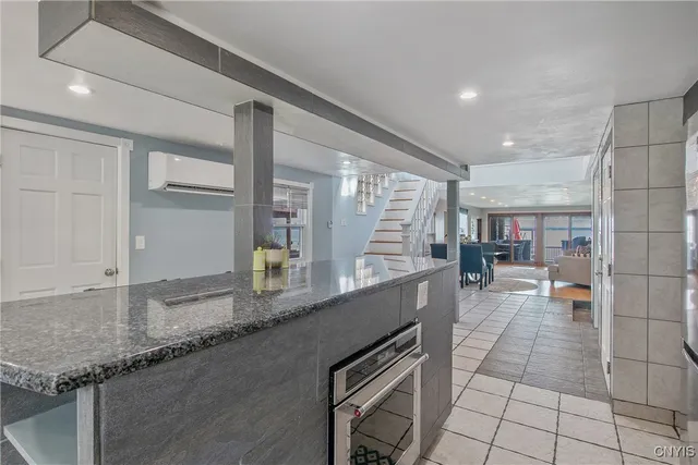 $650,000 | 7467 West Murray Drive, Cicero, NY 13039