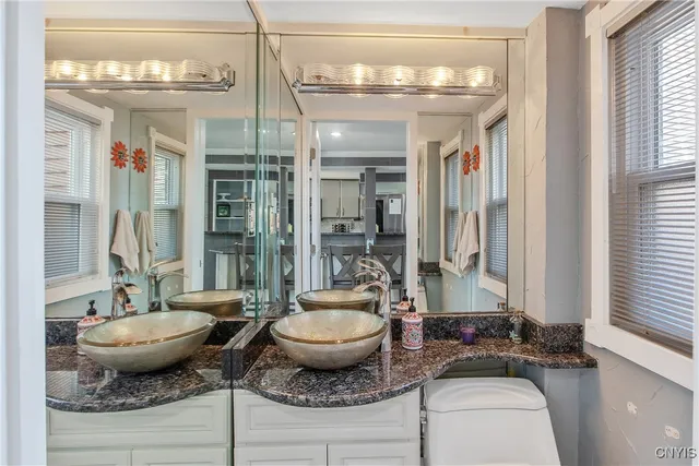 $650,000 | 7467 West Murray Drive, Cicero, NY 13039