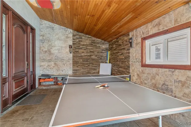 $650,000 | 7467 West Murray Drive, Cicero, NY 13039