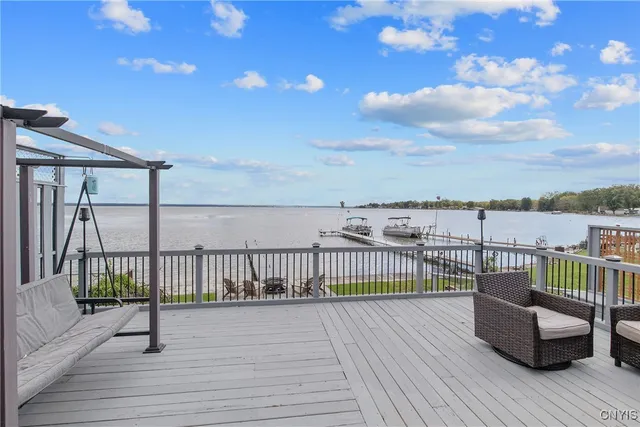 $650,000 | 7467 West Murray Drive, Cicero, NY 13039