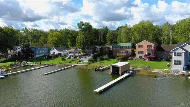 $650,000 | 7467 West Murray Drive, Cicero, NY 13039