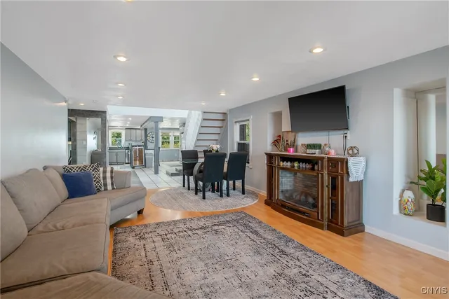 $650,000 | 7467 West Murray Drive, Cicero, NY 13039