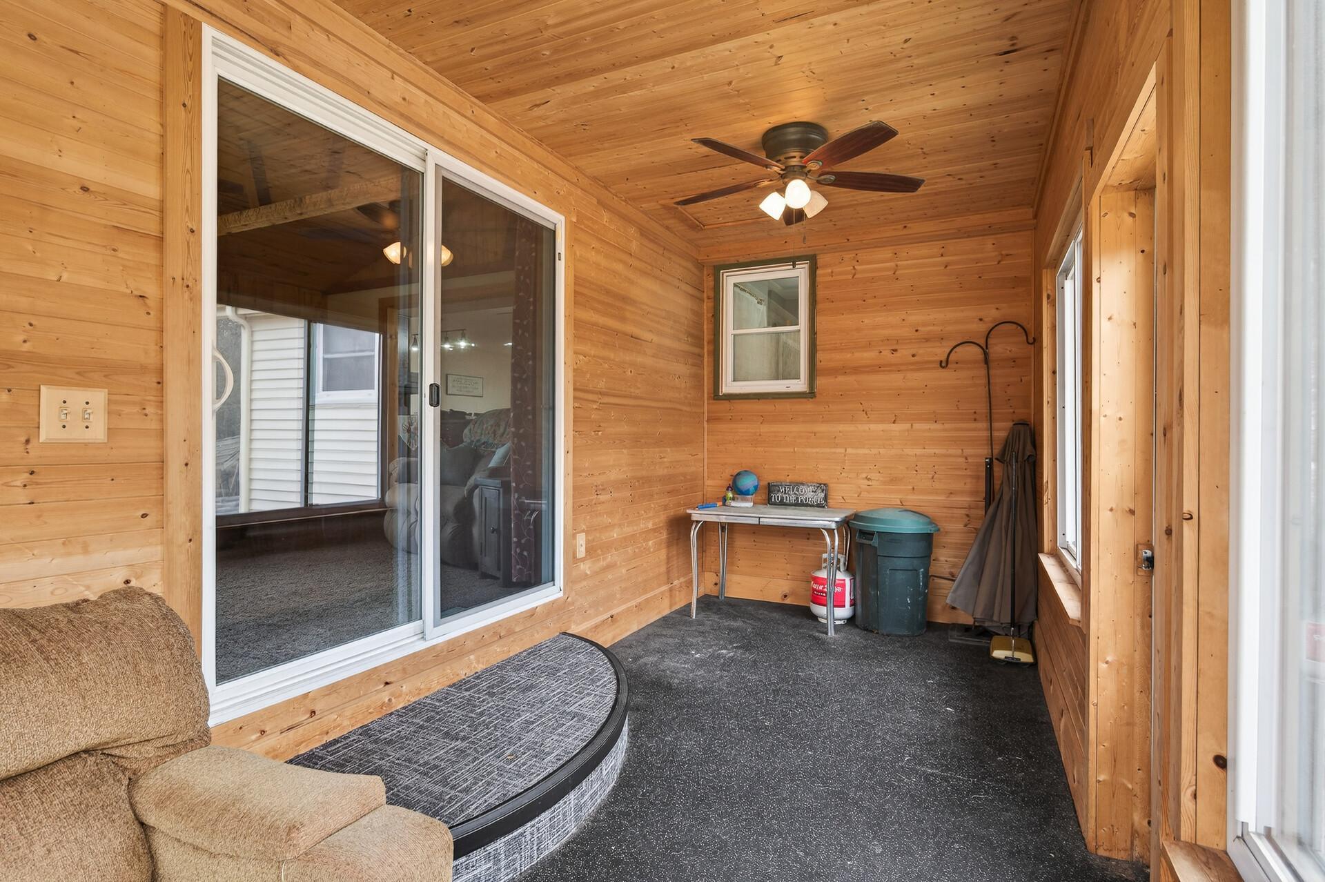 28124 100th Street Northwest Zimmerman, MN 55398 - Photo 11 of 43