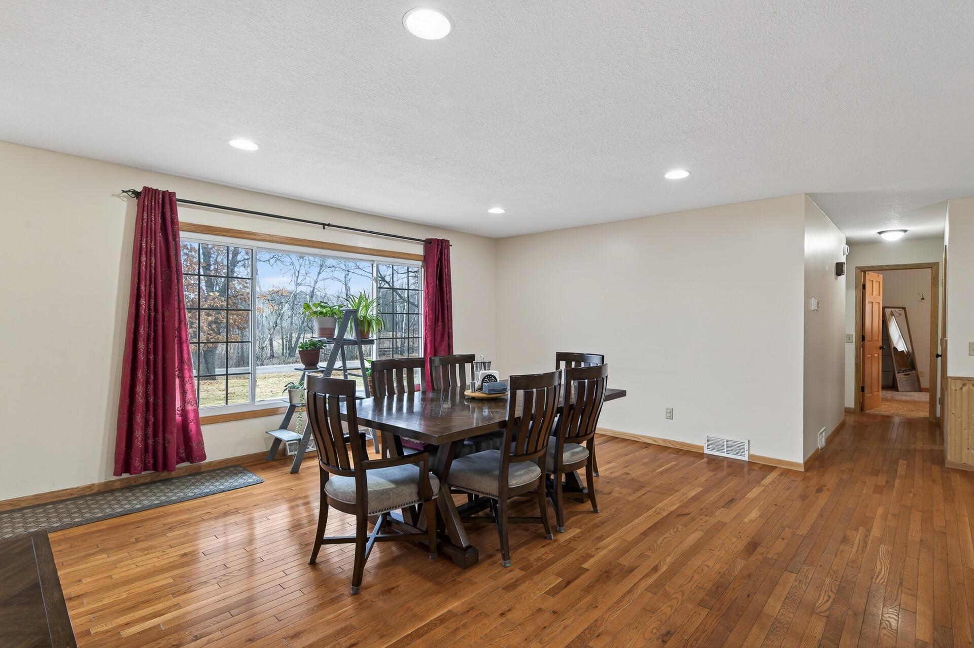 28124 100th Street Northwest Zimmerman, MN 55398 - Photo 3 of 43