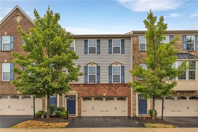 $2,650 | 1304 Pointe View Drive, Mars, PA 16046