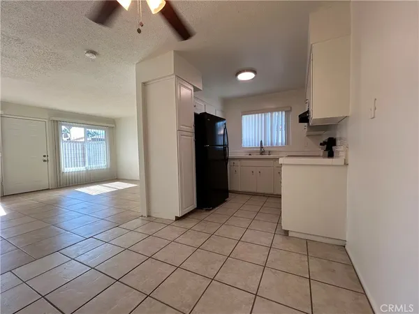 $1,995 | 51049 Eisenhower Drive, Unit B, La Quinta, CA 92253