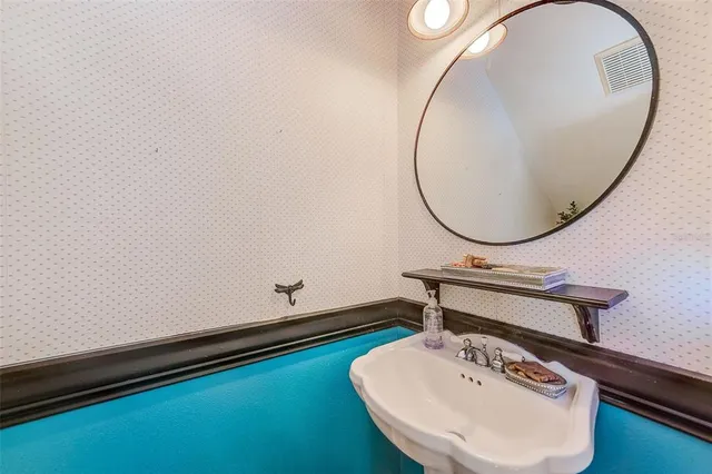 $629,900 | 757 Bayshore Drive, Tarpon Springs, FL 34689