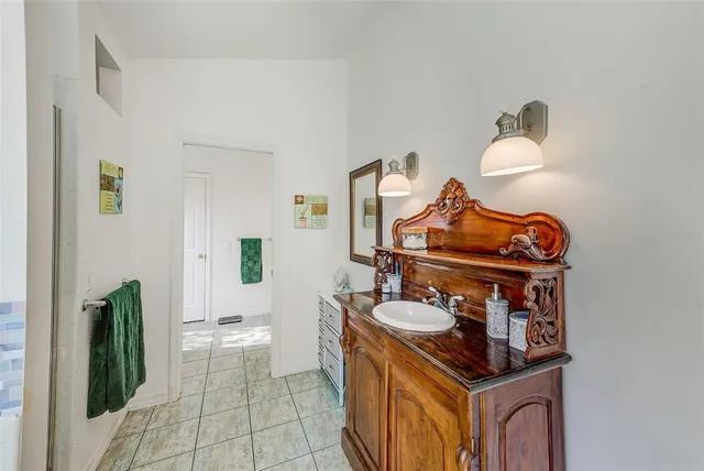 $629,900 | 757 Bayshore Drive, Tarpon Springs, FL 34689