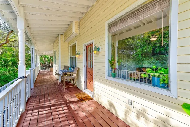 $629,900 | 757 Bayshore Drive, Tarpon Springs, FL 34689