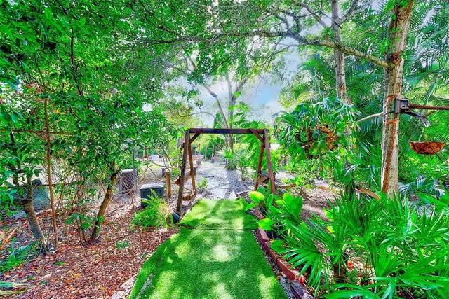 $629,900 | 757 Bayshore Drive, Tarpon Springs, FL 34689