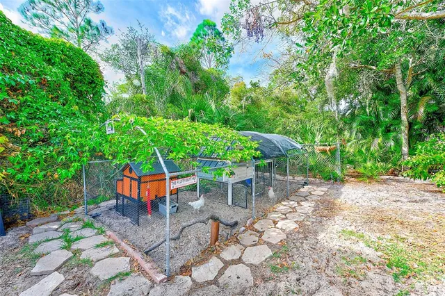 $629,900 | 757 Bayshore Drive, Tarpon Springs, FL 34689