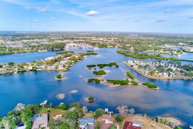 $629,900 | 757 Bayshore Drive, Tarpon Springs, FL 34689
