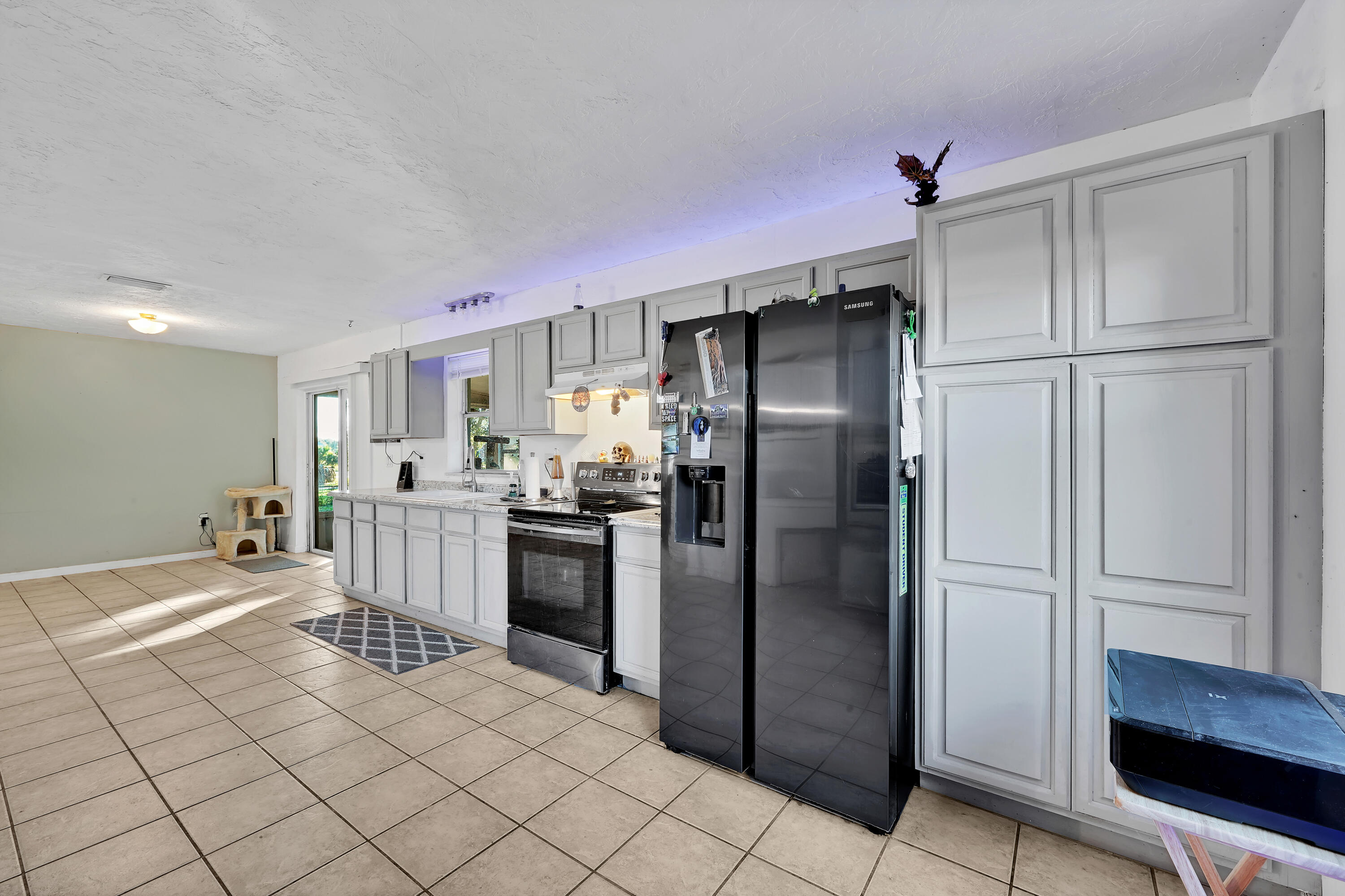 1031 Southwest 24th Avenue Okeechobee, FL 34974 - Photo 14 of 26 7 Kitchen (2)