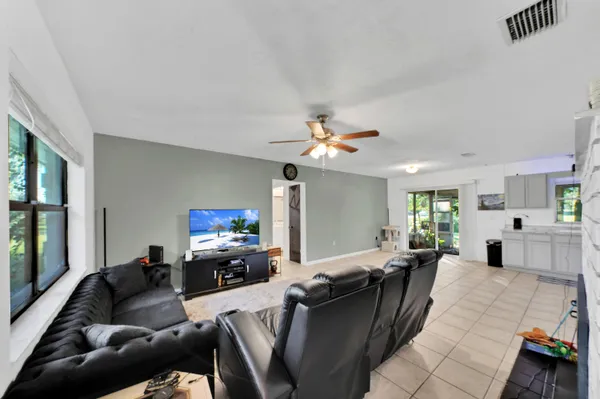 $399,000 | 1031 Southwest 24th Avenue, Okeechobee, FL 34974