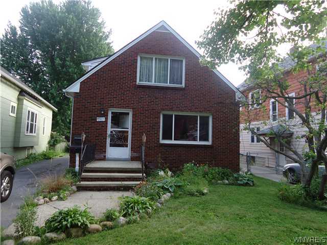 347 Potters Road Buffalo, NY 14220 - Photo 1 of 1 Exterior Front