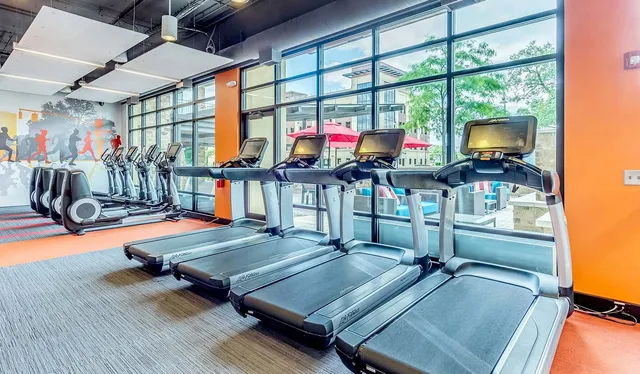 $2,607 | 2233 South Highland Avenue, Unit H0801, Lombard, IL 60148