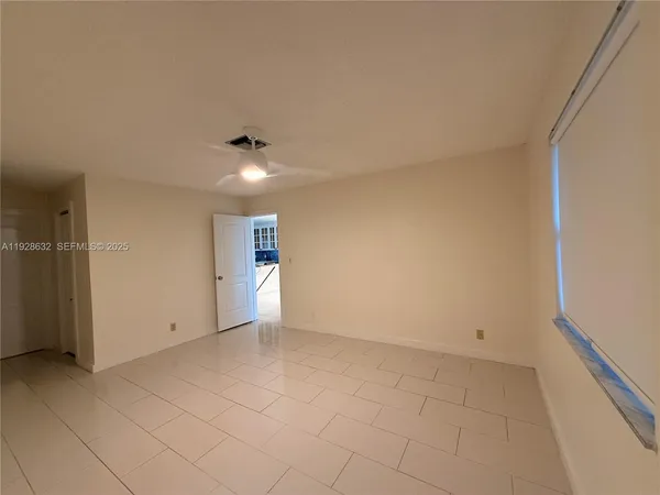 $2,100 | 13741 Flora Place, Unit B, Delray Beach, FL 33484
