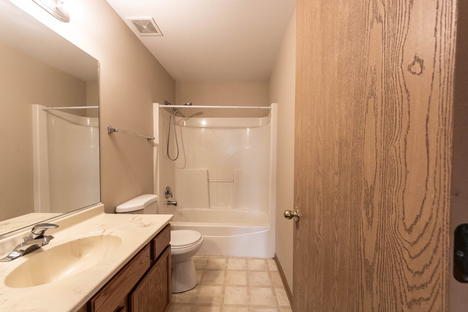 2478 Red Hawk Ridge Court Aurora, IL 60503 - Photo 10 of 18 Gallery Image 10