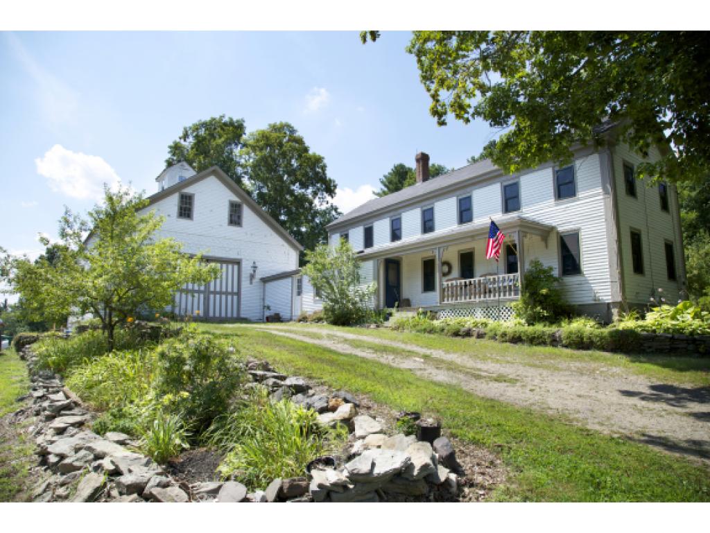 102 Chester Road Fremont, NH 03044 - Photo 1 of 32