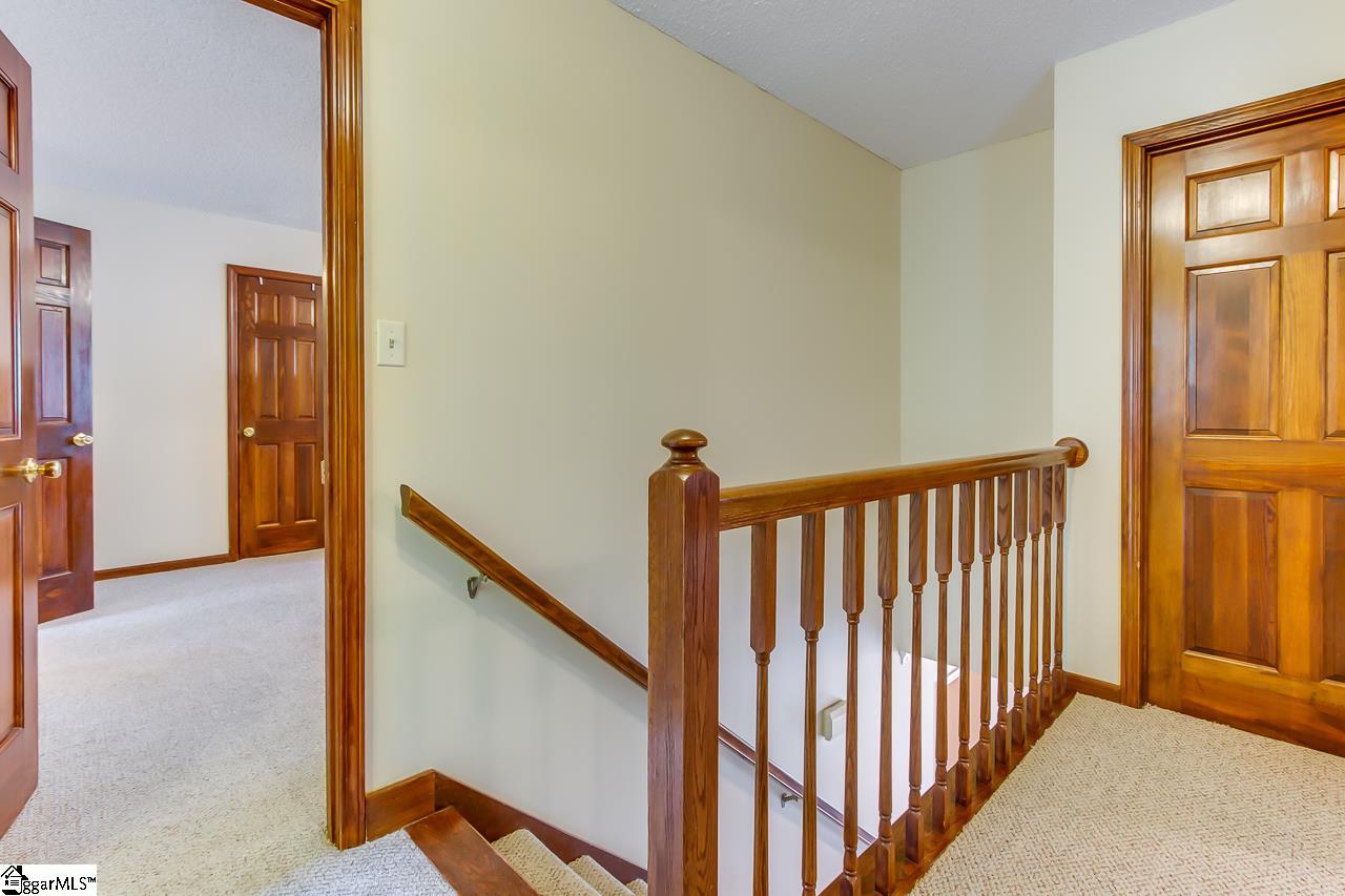 136 Emerald Way Simpsonville, SC 29681 - Photo 19 of 35 Gallery Image 19