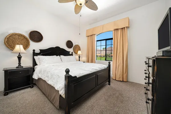 $299,000 | 50610 Santa Rosa Plaza, Unit 6, La Quinta, CA 92253