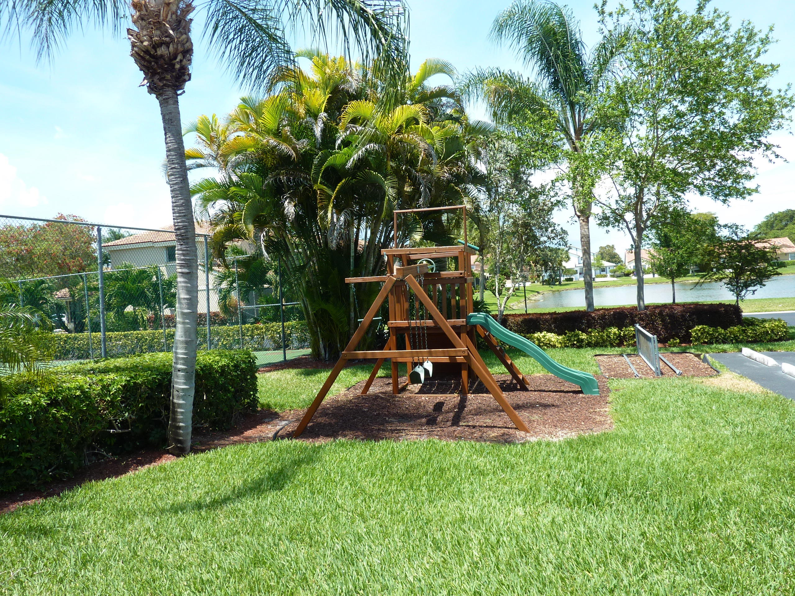 8675 Eagle Run Drive Boca Raton, FL 33434 - Photo 38 of 46 P1100342