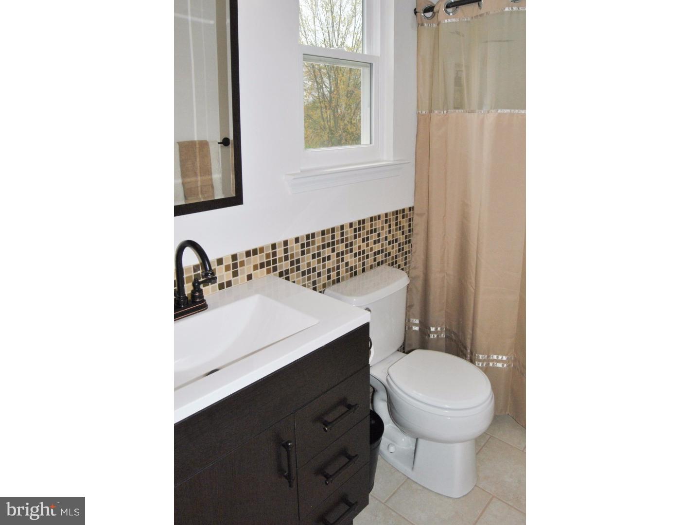 707 Queen Road Collegeville, PA 19426 - Photo 14 of 18 Bathroom