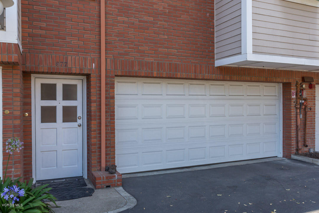 877 South B Street Oxnard, CA 93030 - Photo 18 of 23 mls-17