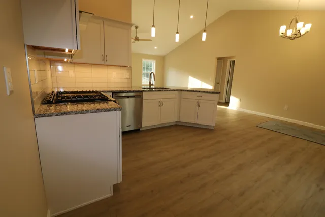 $529,900 | 4 Winch Hill Road, Swanzey, NH 03446