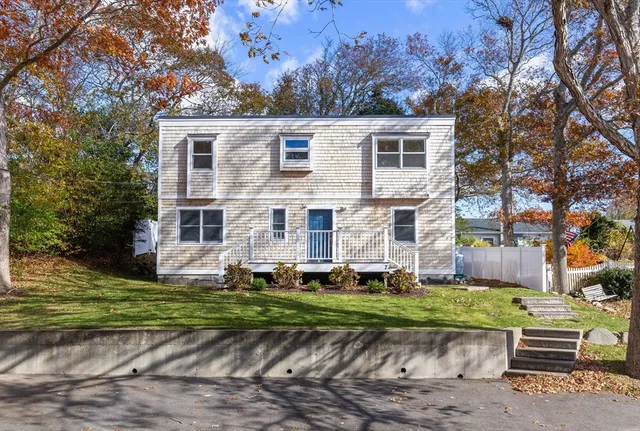 $649,900 | 7 Windsor Drive, Plymouth, MA 02360