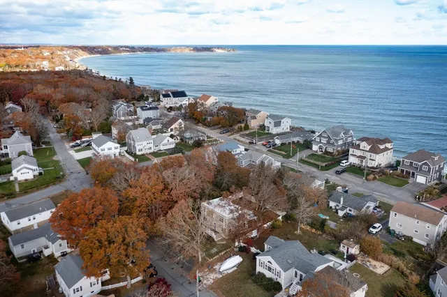 $649,900 | 7 Windsor Drive, Plymouth, MA 02360