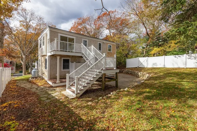 $649,900 | 7 Windsor Drive, Plymouth, MA 02360
