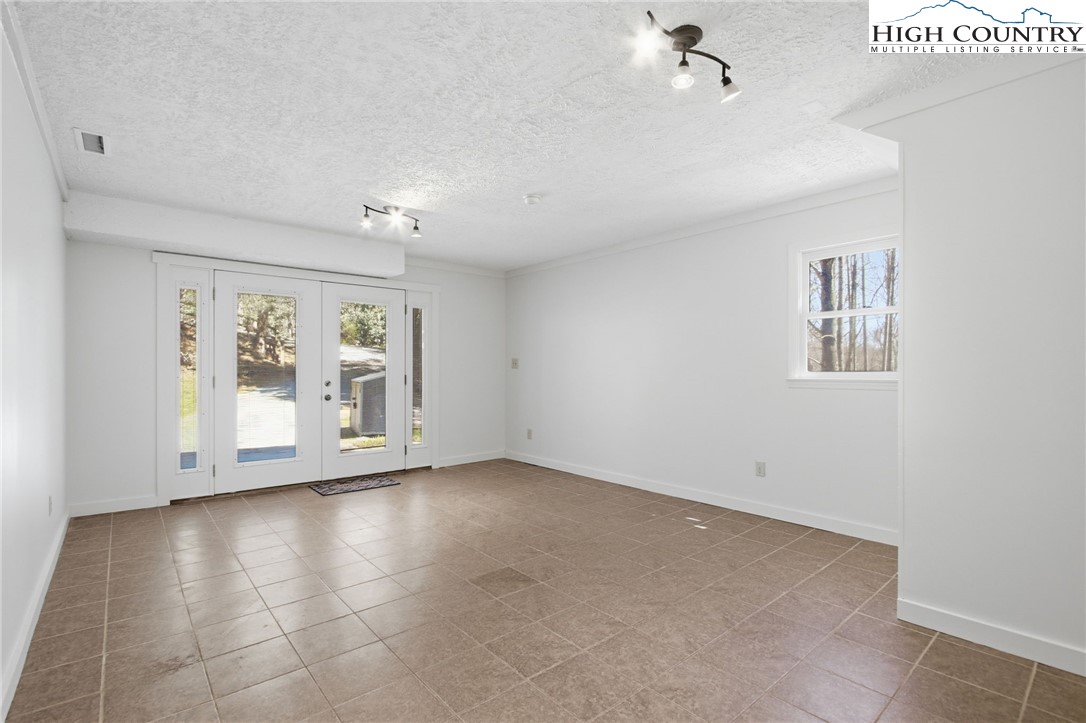 1523 Russ Cornett Road Boone, NC 28607 - Photo 18 of 28