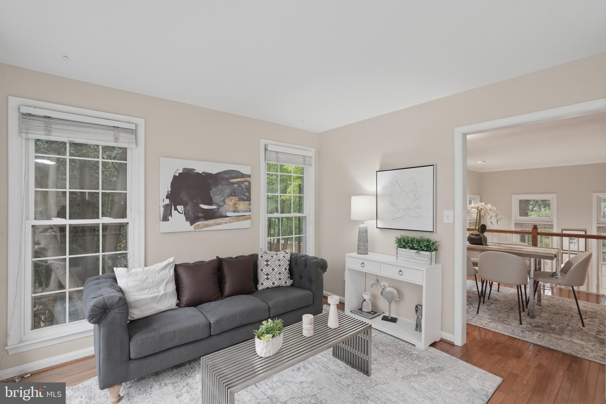 4662 West Braddock Road Alexandria, VA 22311 - Photo 12 of 42 Family room off of kitchen