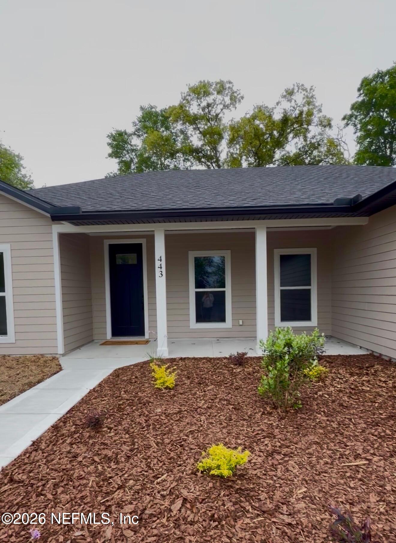 443 Southeast 43rd Street Keystone Heights, FL 32656 - Photo 2 of 11 IMG_7226