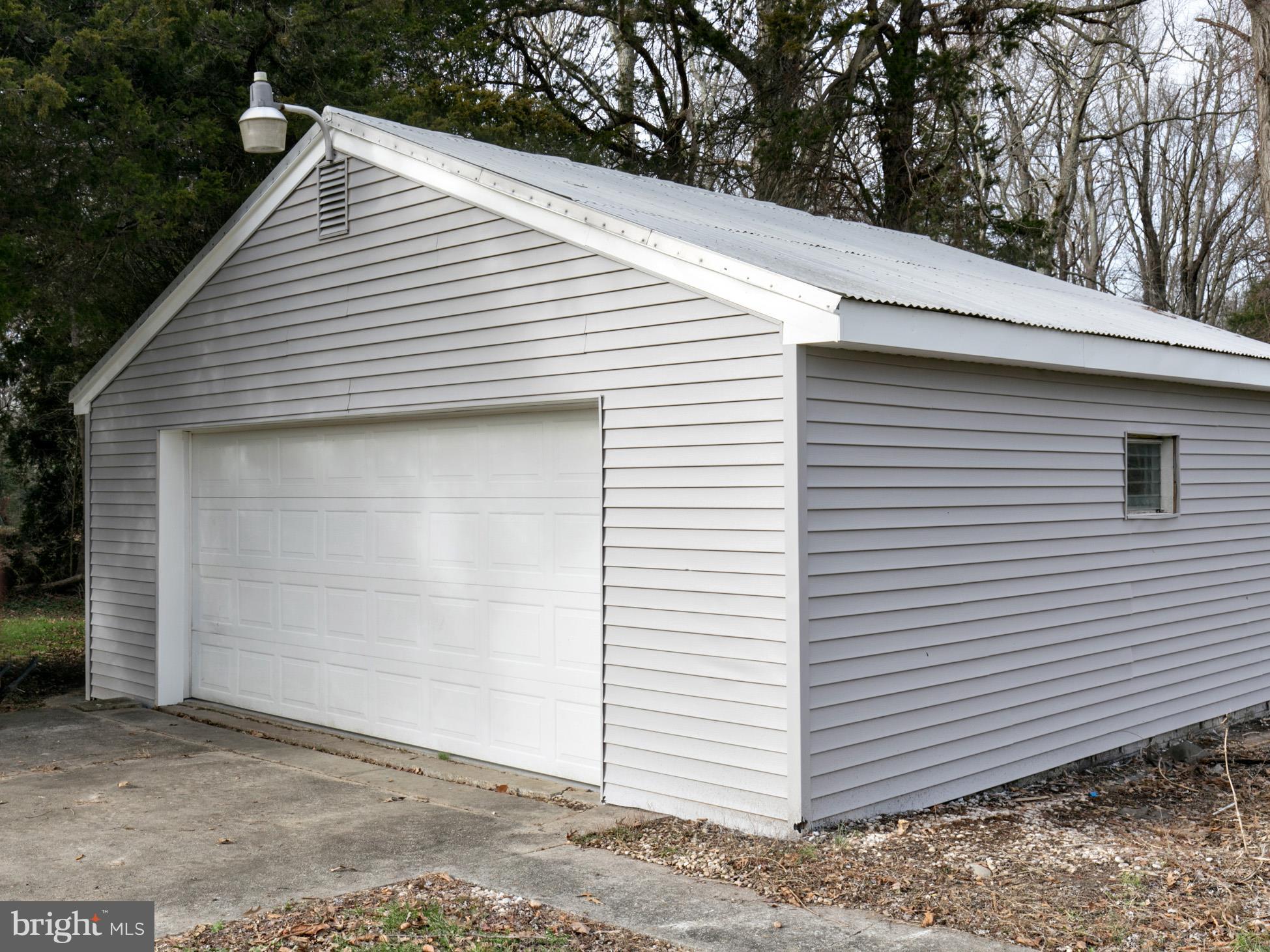 130 Timberman Road Woodstown, NJ 08098 - Photo 21 of 22 Two car garage