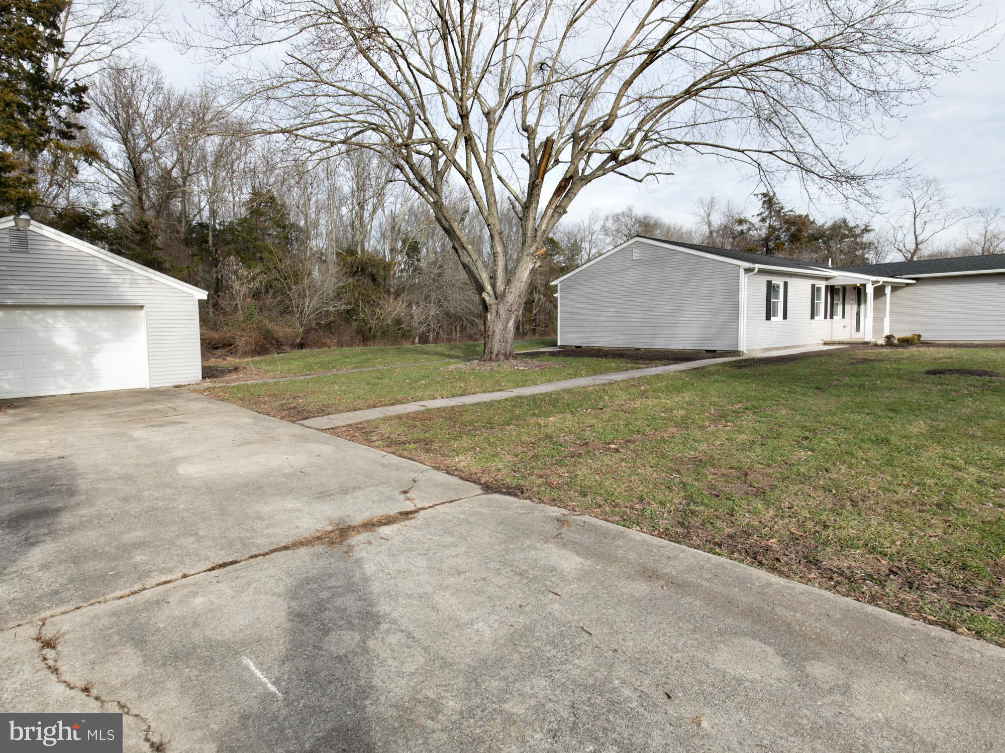 130 Timberman Road Woodstown, NJ 08098 - Photo 22 of 22 Side yard
