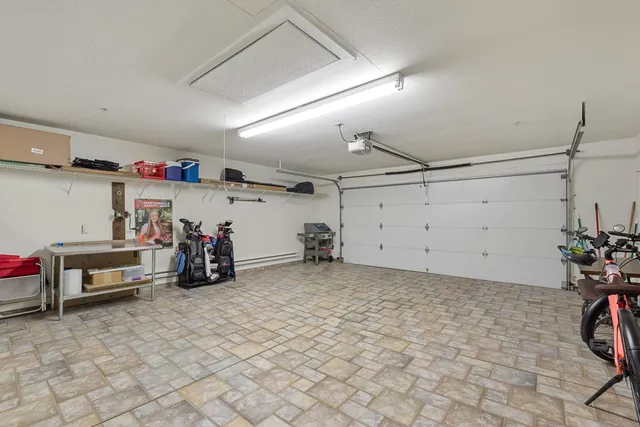 $650,000 | 290 Harbor View Drive, Fond du Lac, WI 54935