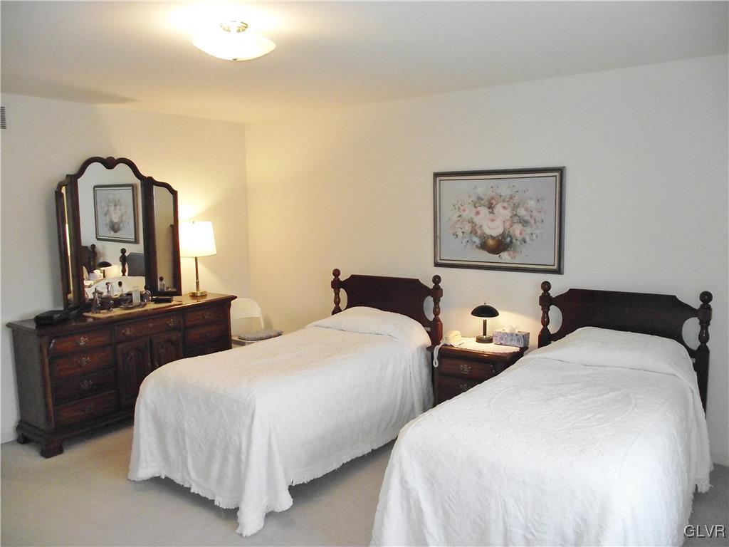 4370 East Texas Road Allentown, PA 18103 - Photo 19 of 30 Gallery Image 19