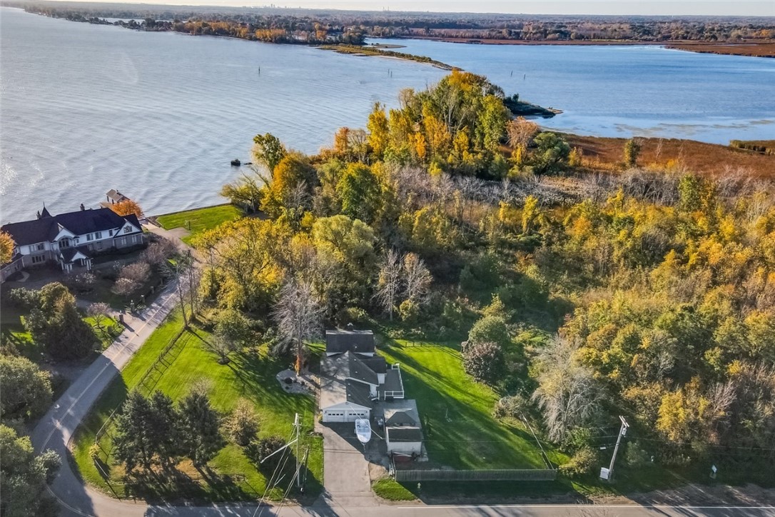 64 Manitou Beach Road Greece, NY 14468 - Photo 13 of 48