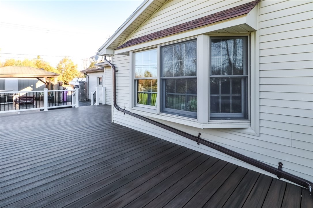 64 Manitou Beach Road Greece, NY 14468 - Photo 18 of 48