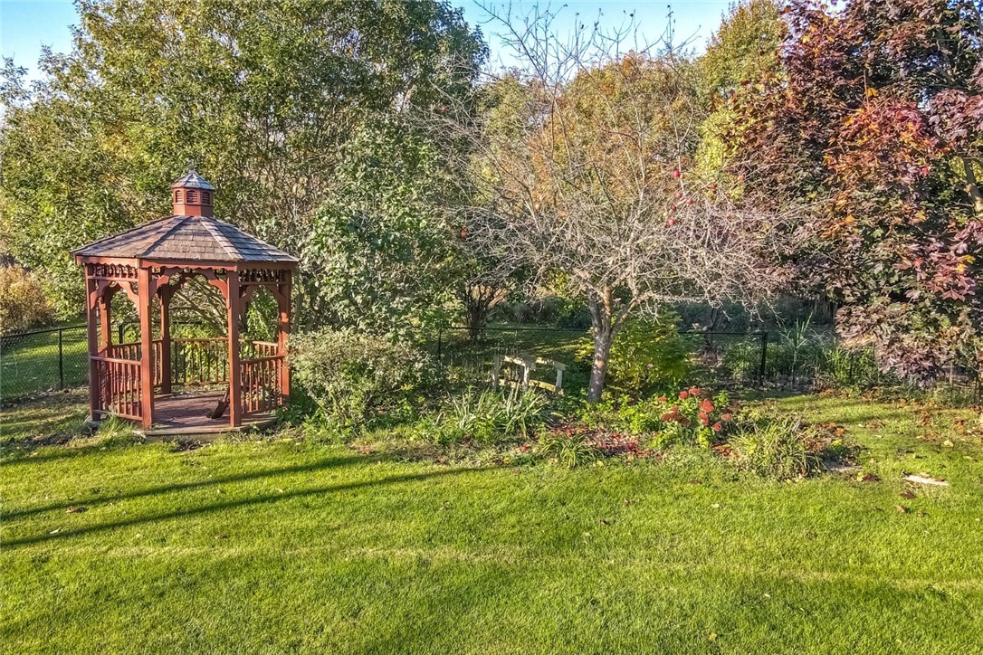 64 Manitou Beach Road Greece, NY 14468 - Photo 23 of 48