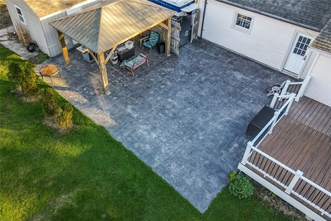 64 Manitou Beach Road Greece, NY 14468 - Photo 6 of 48