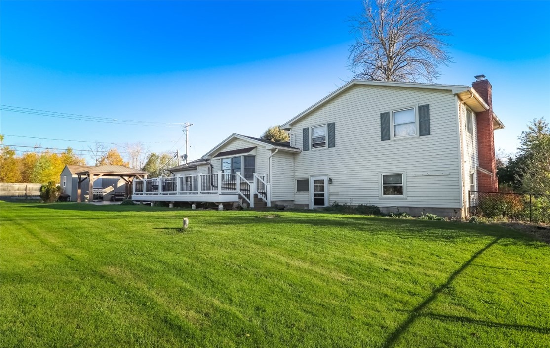 64 Manitou Beach Road Greece, NY 14468 - Photo 9 of 48