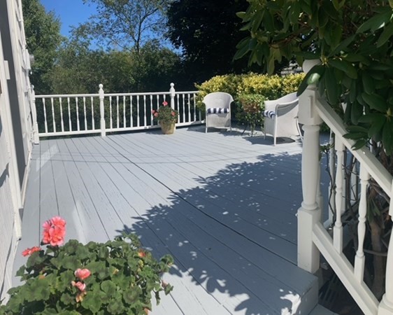 54 Grapevine Road Gloucester, MA 01930 - Photo 17 of 18 a view of a pathway of a house